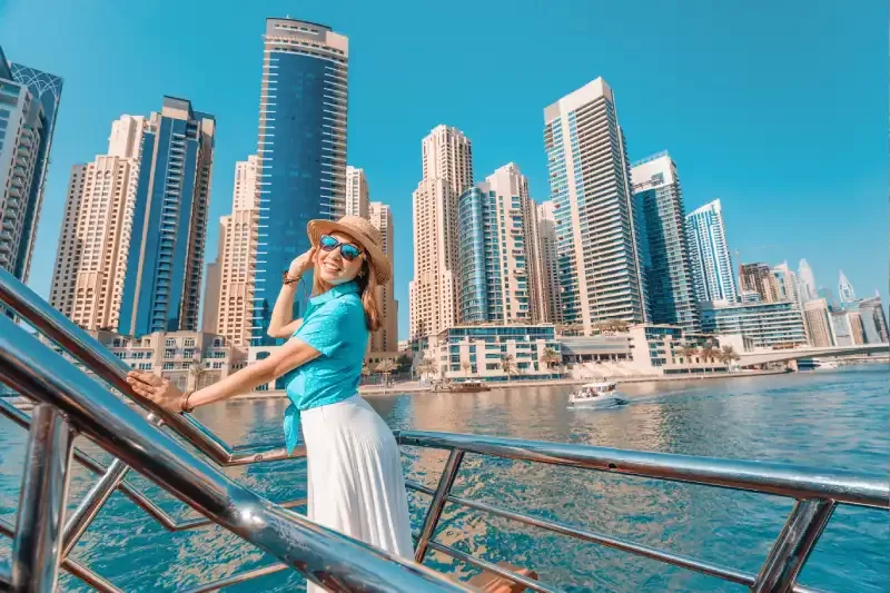 Tour Dubai India d'incanto in 12 Giorni